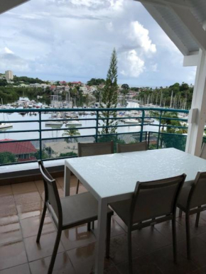 Au coeur de la marina du Gosier, T3 vue mer #401